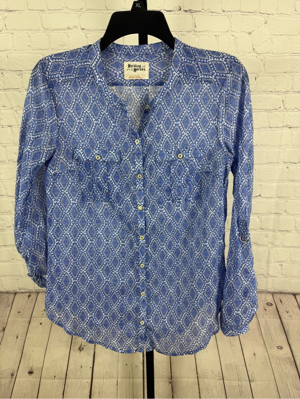 Holding Horses Anthropologie Blue Diamond Print Button Down Blouse Size 2